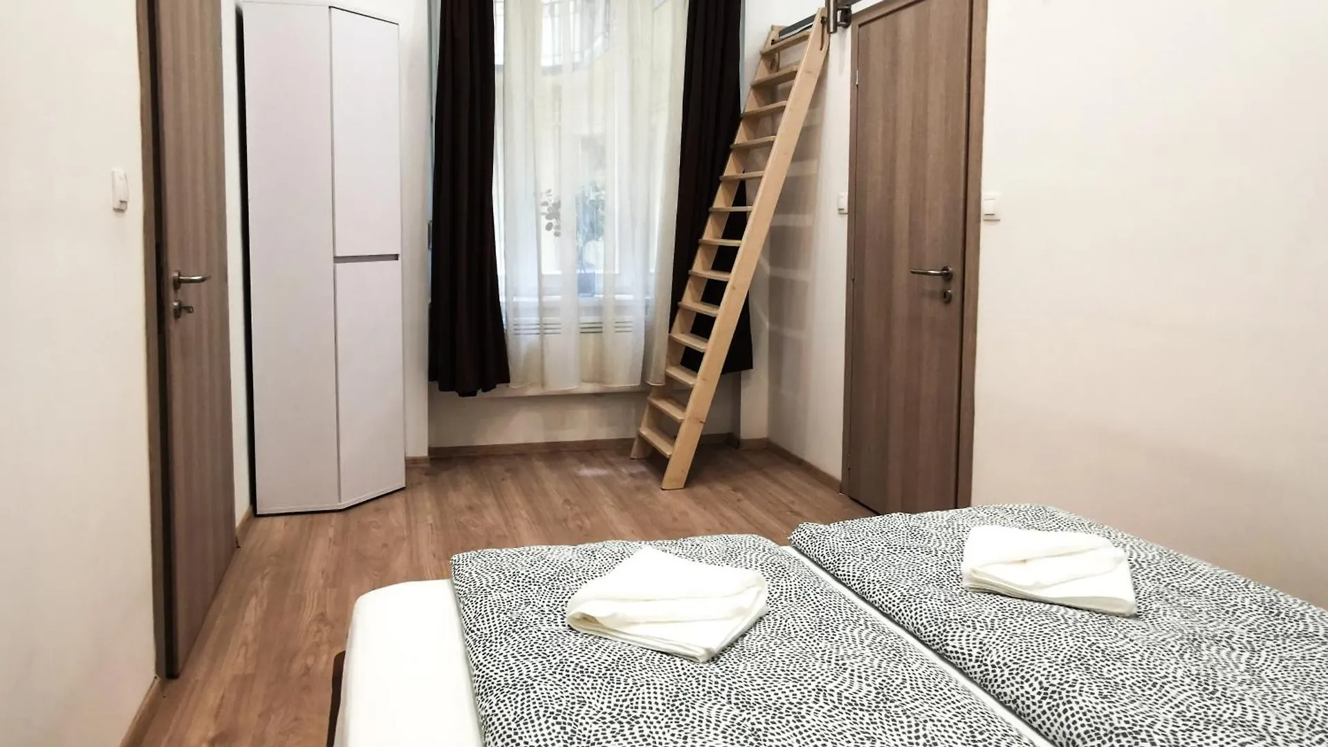 Szep Apartman Large Budapest 0*,